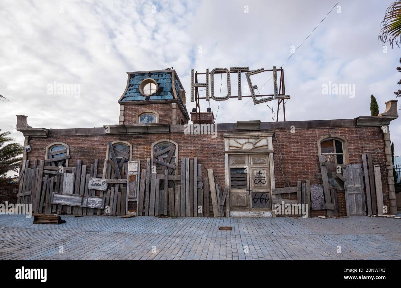 Hotel divertente rundown a Fuerteventura Isole Canarie. Foto Stock