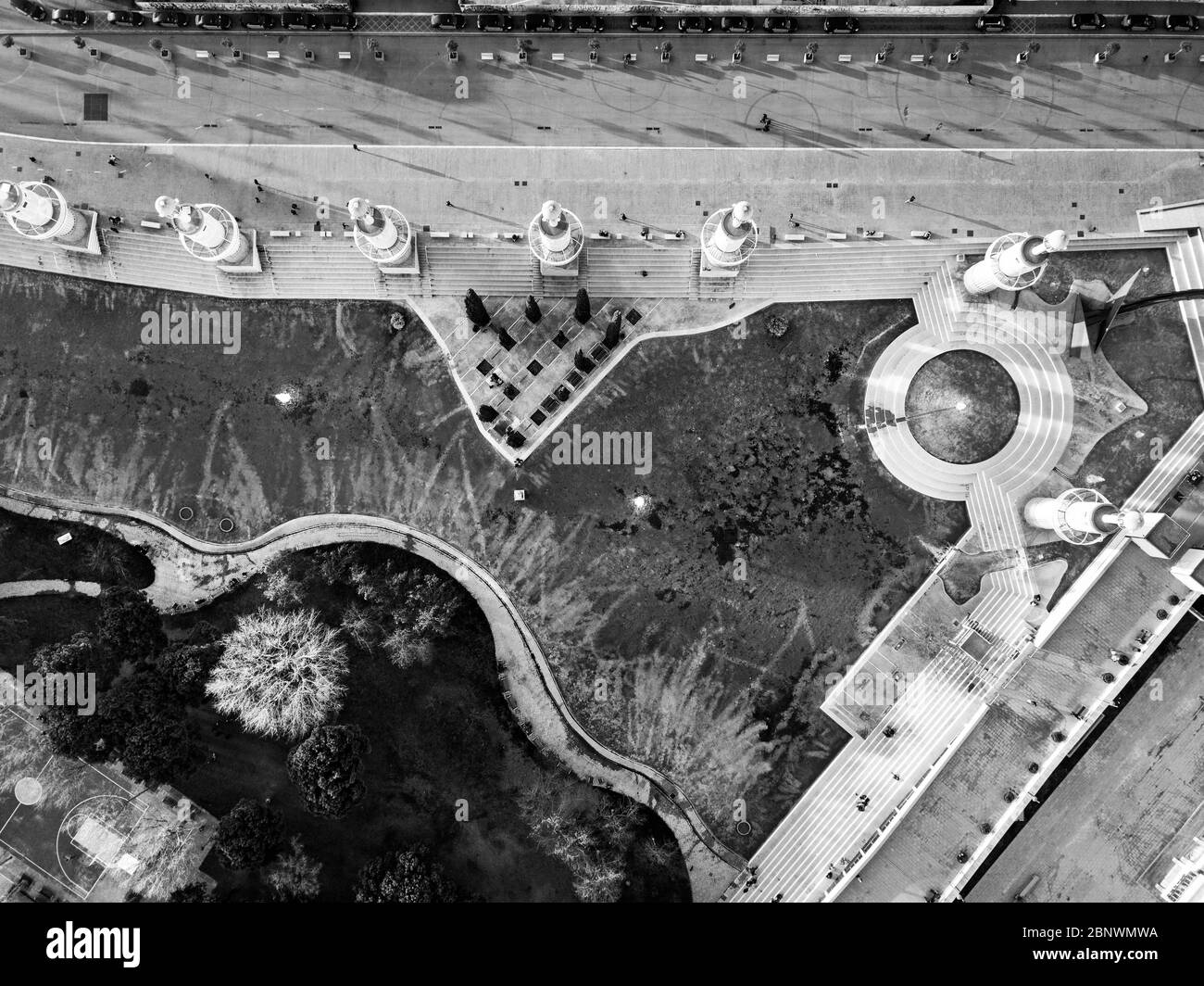 Parque de la España industriale o Parco industriale Spagna vista aerea Barcellona Catalogna Spagna. Il parco è stato costruito nel 1985 su un vecchio tessuto Foto Stock