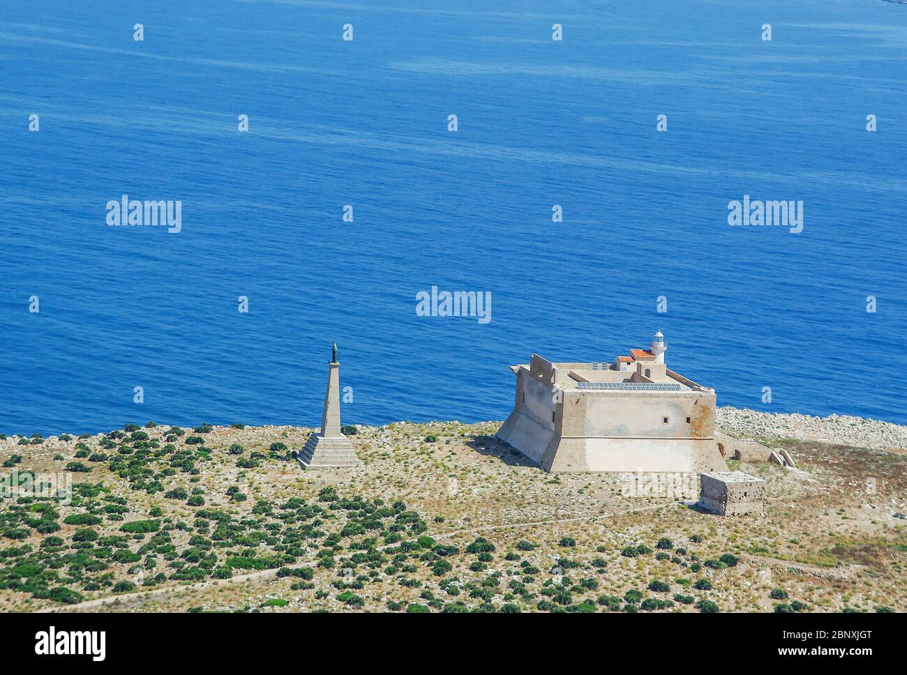 Vista aerea della fortezza di Capo Passero fo Portopalo, Siracusa Sicilia, Italia. Foto Stock