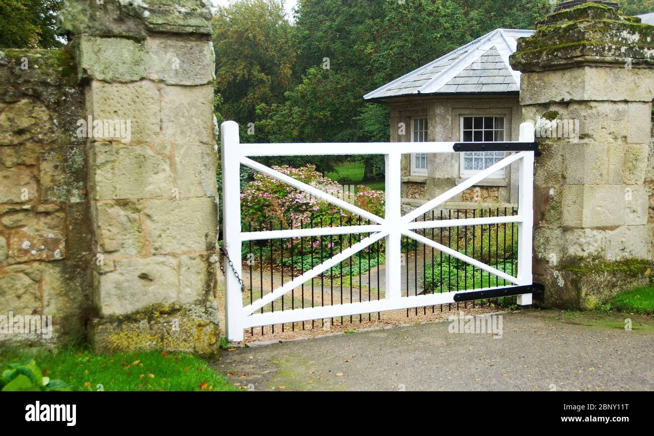 Ingresso Appuldurcombe con Lodge, nel Parco di Appuldurcombe, Isola di Wight Foto Stock