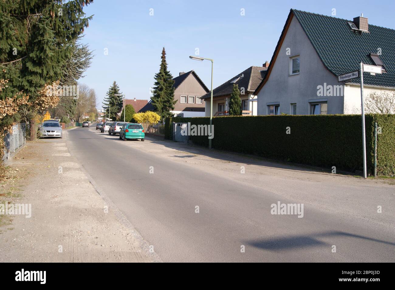 Die Straße Pinneberger Weg a Berlino-Spandau. Foto Stock