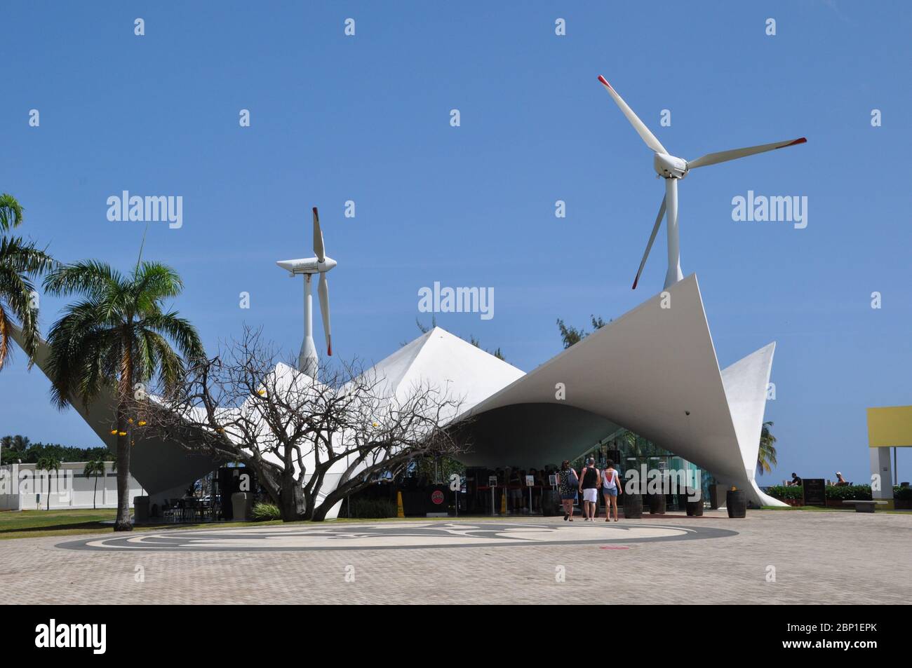 INGRESSO BACARDI FABBRICA DI RUM CATANO PORTO RICO USVI Foto Stock