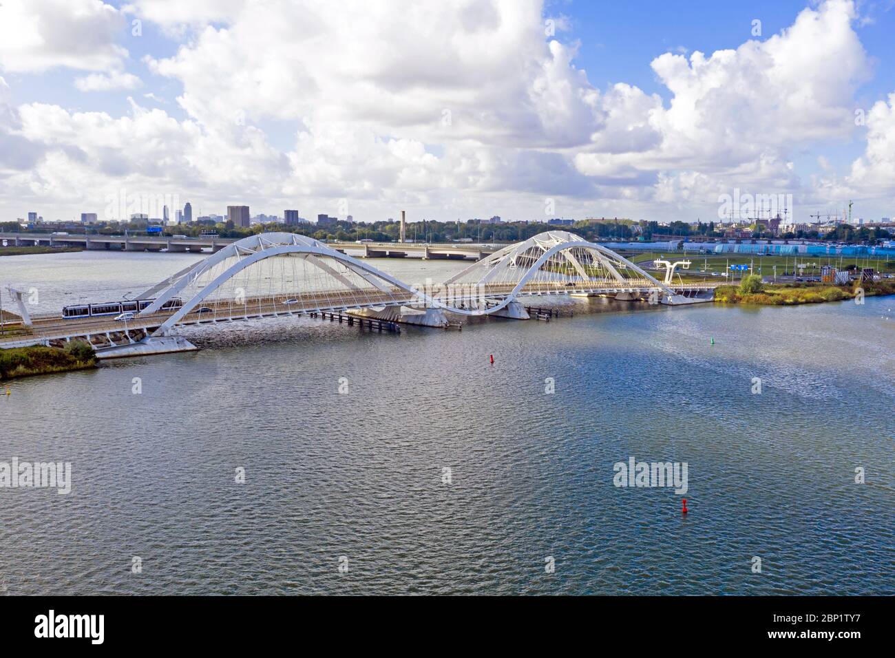 Aereo dal Enneüs Heermabrug di Amsterdam, Paesi Bassi Foto Stock