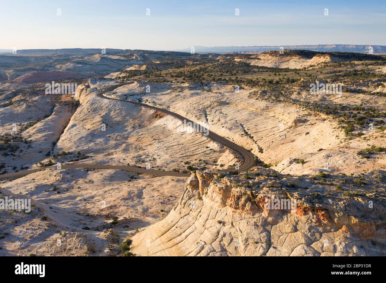 Le viste astratte aeree di Head of the Rocks si affacciano lungo la panoramica Utah Highway 12 Foto Stock