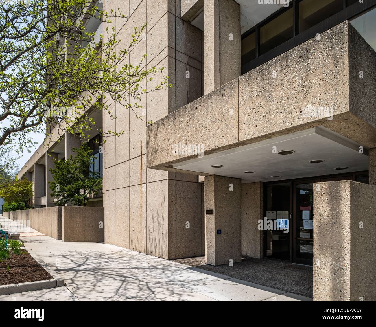 First National Bank of Skokie, progettato da Graham, Anderson, Probst & White Foto Stock