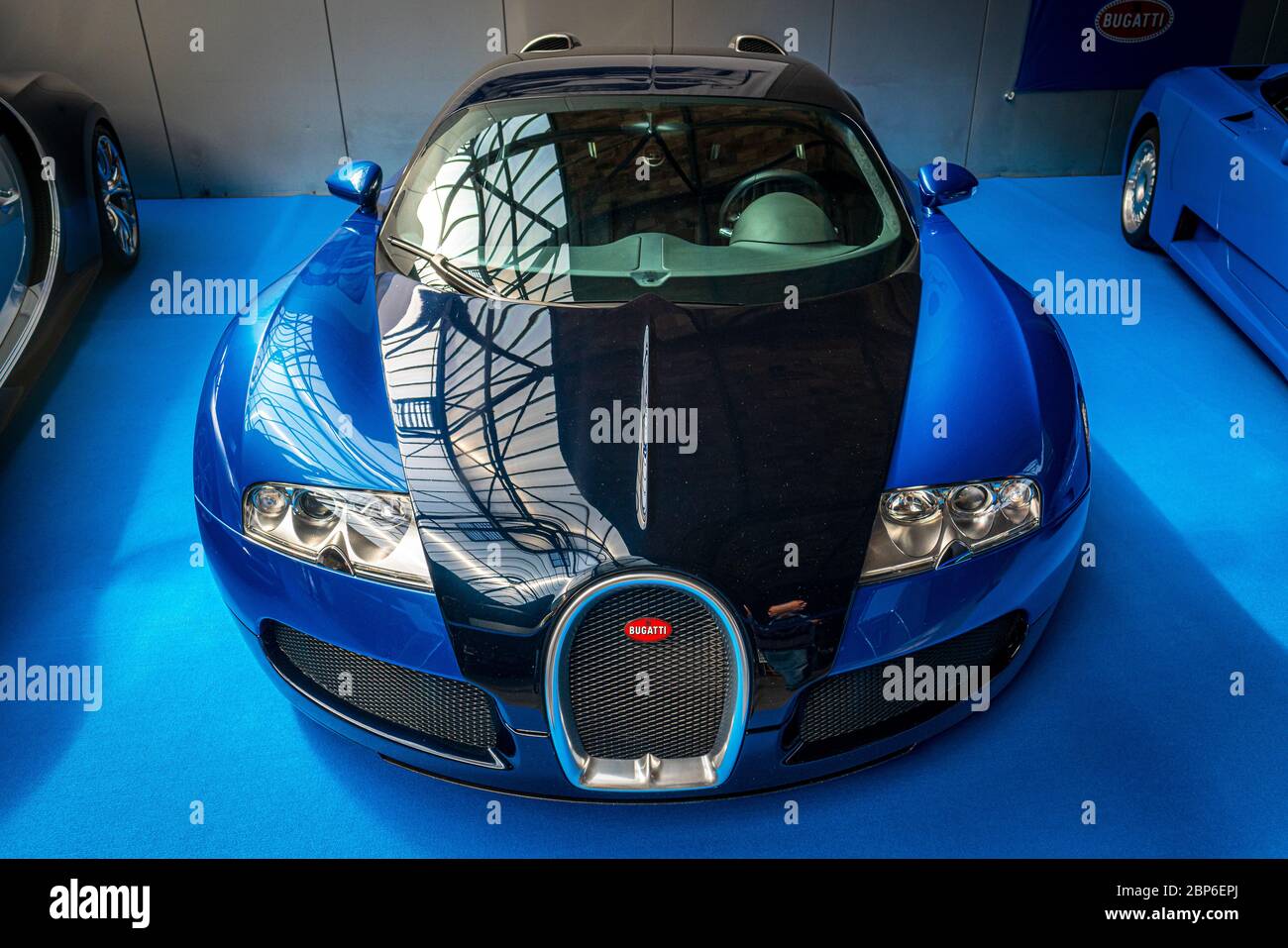 Berlino - 11 Maggio 2019: una vettura sportiva Bugatti Veyron Eb 16,4. 32Th Berlin-Brandenburg Oldtimer giorno. Foto Stock