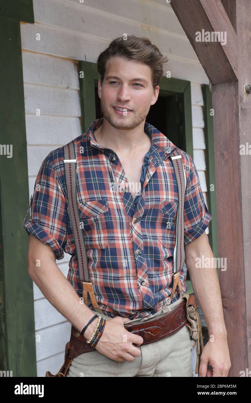 Raul Richter (Martin Baumann), direttore stampa della nuova stagione del Kayl May Festival sotto avvoltoi - il Figlio del Baehrenjaeger, Bad Segeberg, 21.06.2019 Foto Stock