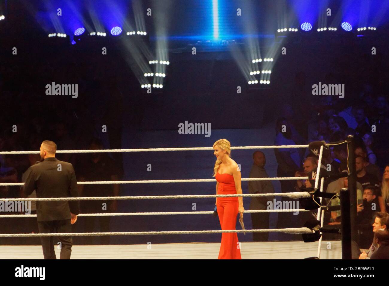 Il WWE Live Event 'SmackDown Live' ad Amburgo Foto Stock