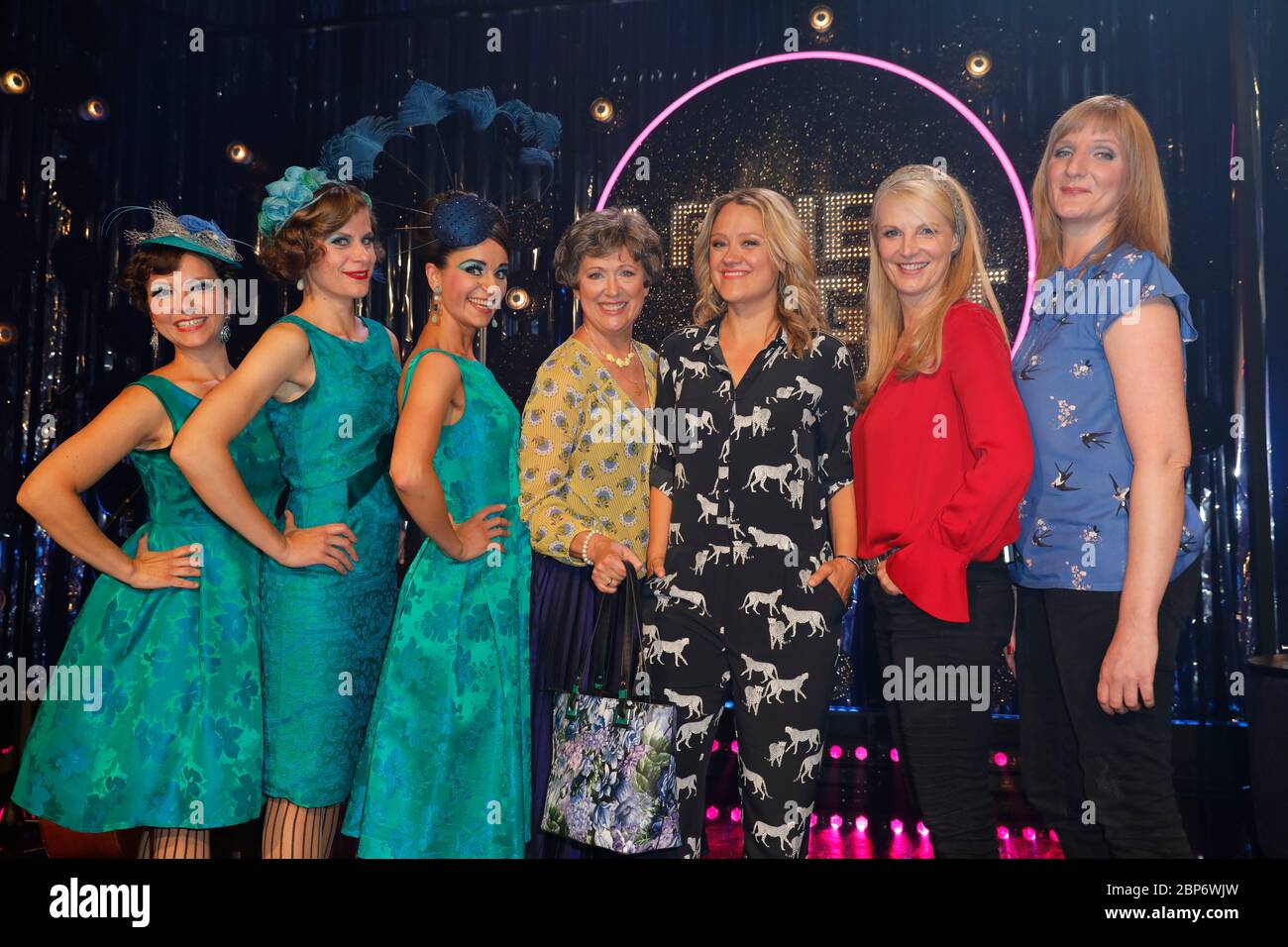 Zucchini Sistaz con Sinje Schnittker,Jule Balandat,Tina Werzinger,Lioba Albus alias mia Mittelkoetter,Lisa Feller,Barbara Ruscher,Katinka Buddenkotte,Ladies Night,Gloria Theatre,Koeln,10.07.2019 Foto Stock