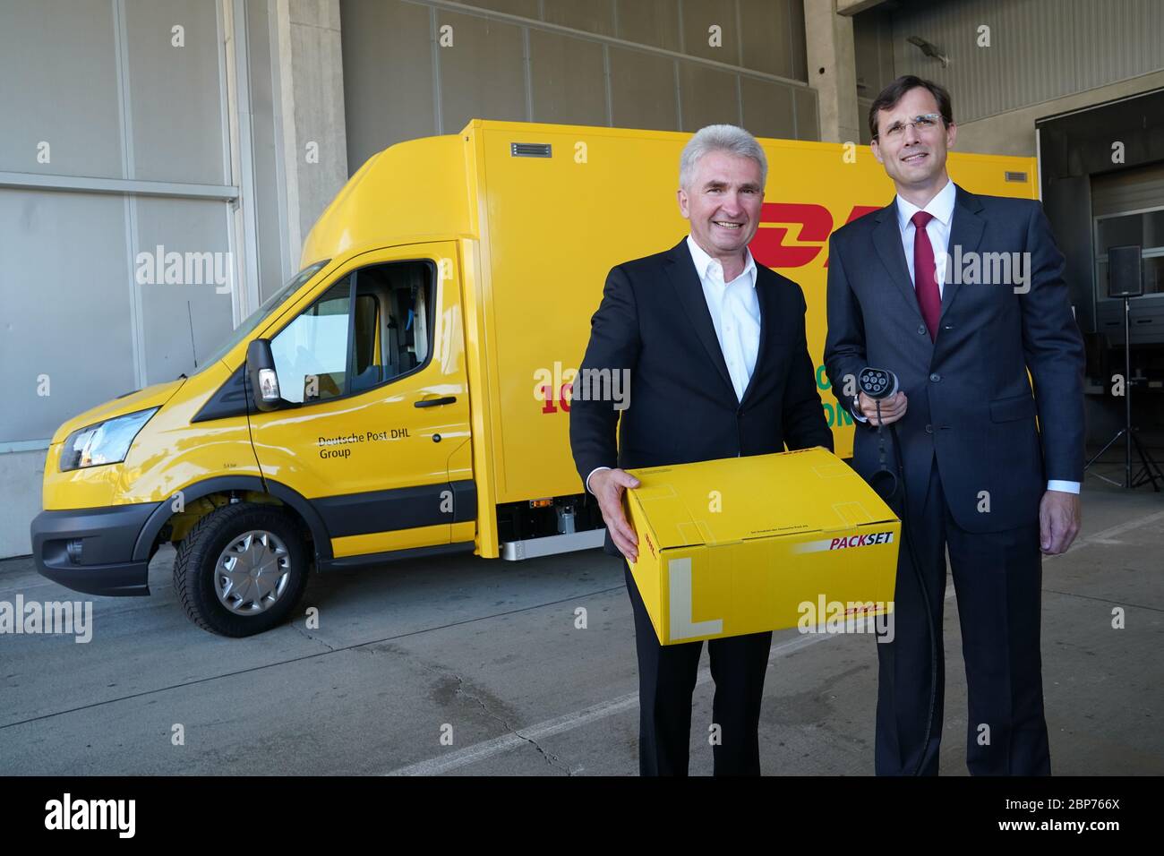 Fototermin '10.000ster StreetScooter bei Deutsche Post DHL Group' a Koeln Foto Stock