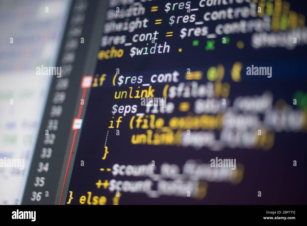 Codice PHP su un monitor, concetto di programmazione Foto Stock