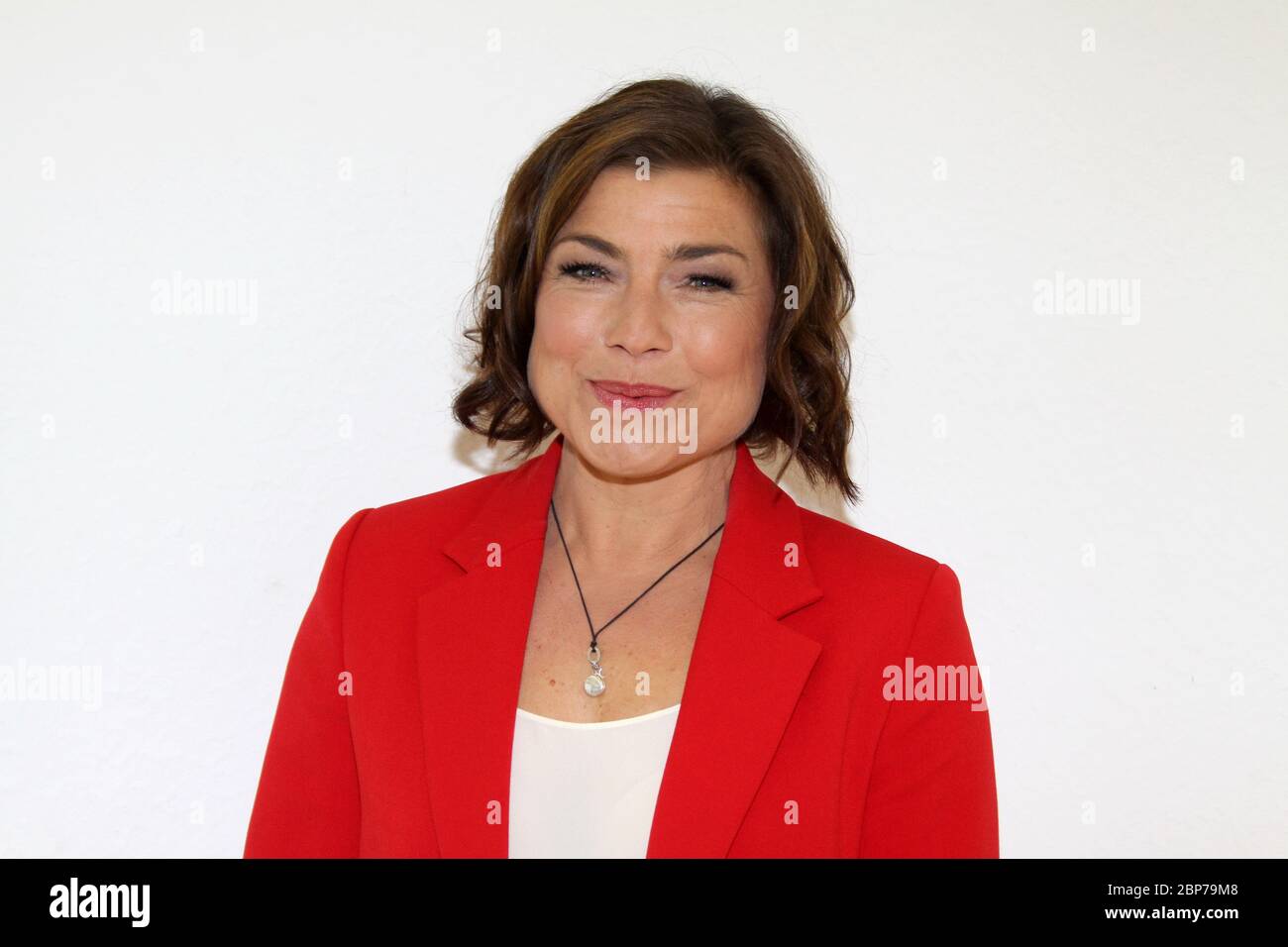 Claudia Schmutzler, Photocall 17° stagione Red Roses, Briese Studios Hamburg, 16.09.2019 Foto Stock