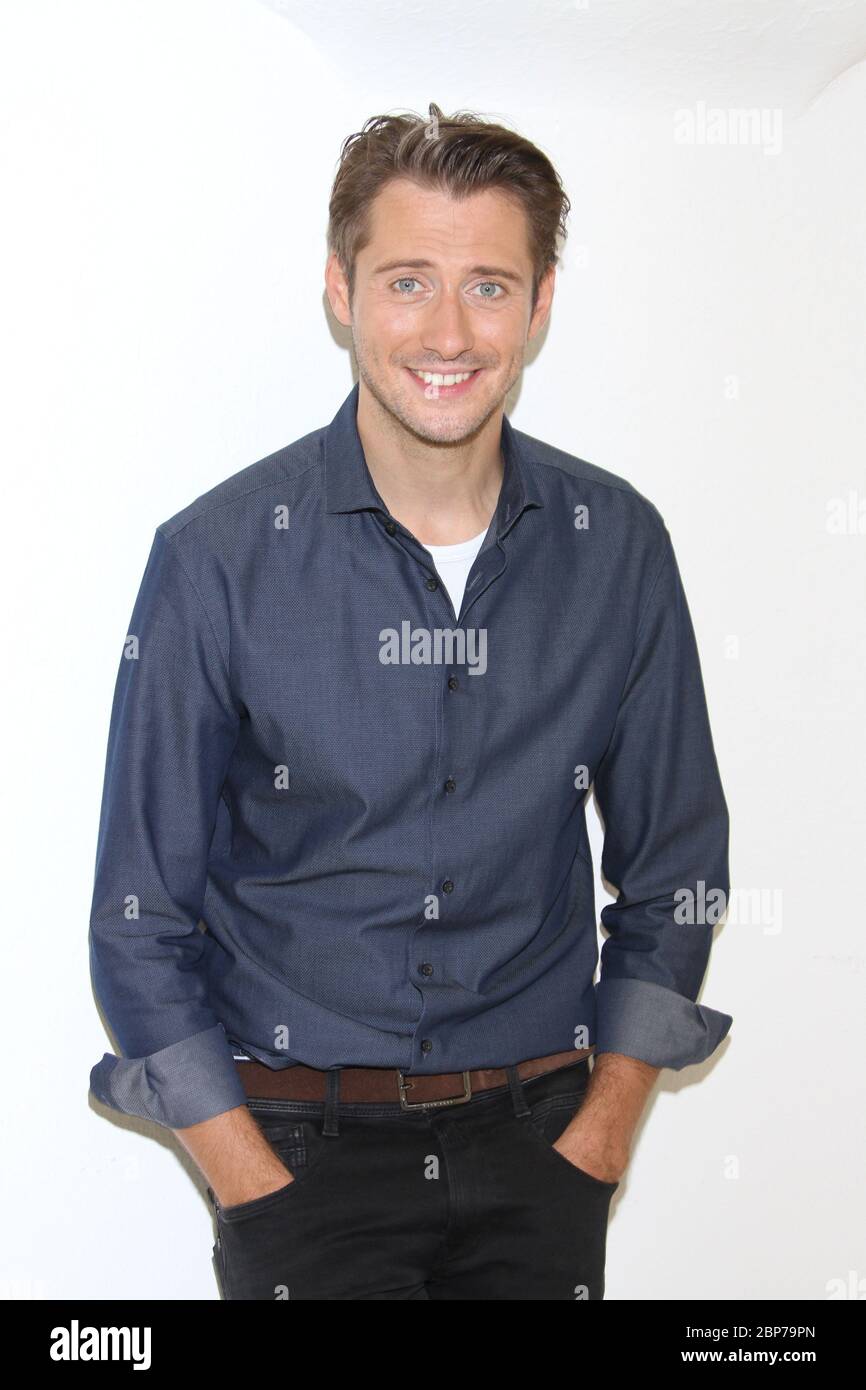 Philipp Oliver Baumgarten,Photocall 17° stagione Red Roses,Briese Studios Amburgo,16.09.2019 Foto Stock