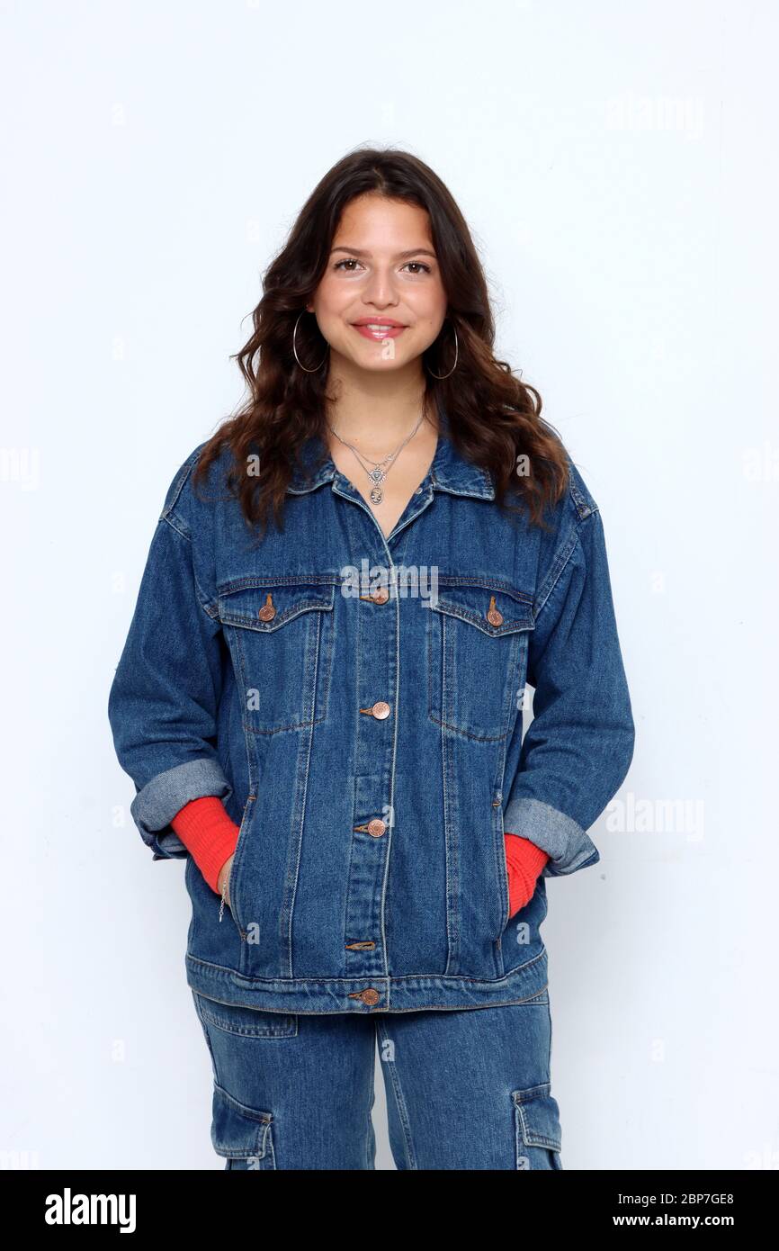 Nina Kaiser, Photocall 6 su un prezzo, il Maerchen dai due mesi, Amburgo, 23.10.2019 Foto Stock