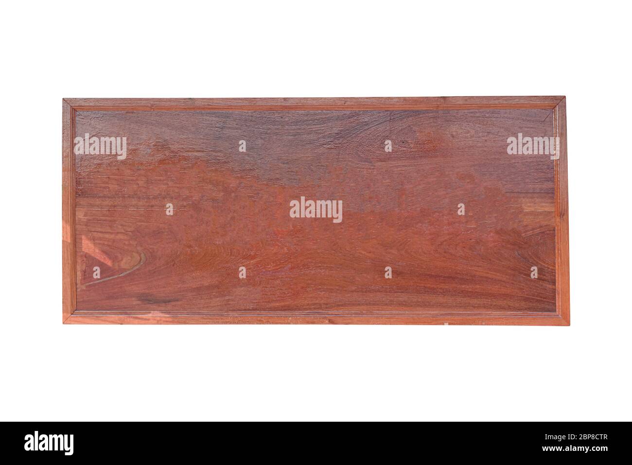 Moderna tavola di legno isolata su sfondo bianco. Oggetto con tracciato di ritaglio. Foto Stock
