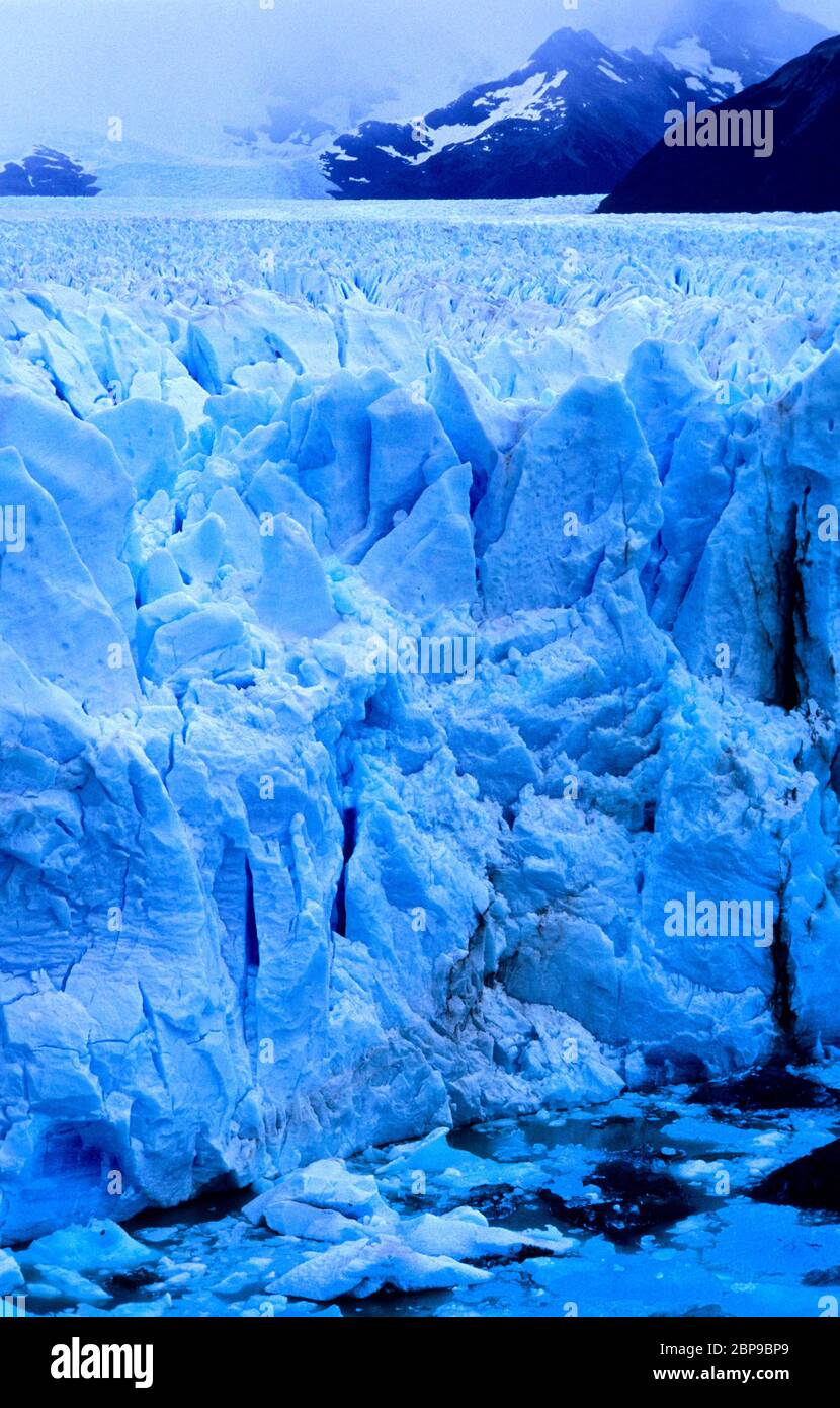 Ghiacciaio Perito Moreno parco nazionale Los Glaciares, El Calafate area, Santa Cruz provincia Patagonia Argentina Foto Stock