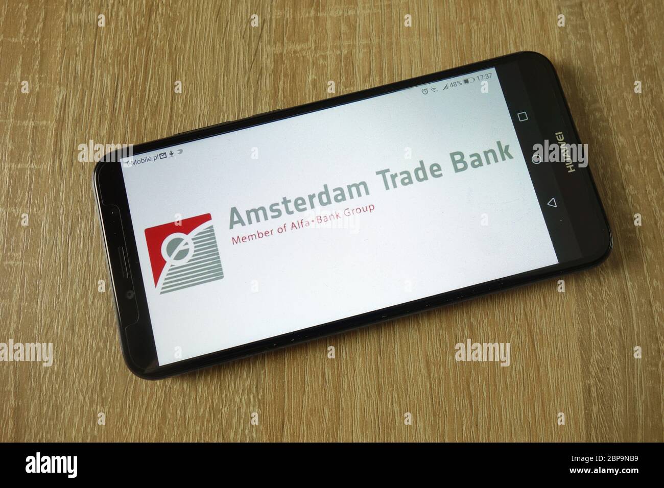 Amsterdam Trade Bank N.V. (ATB) sullo smartphone Foto Stock