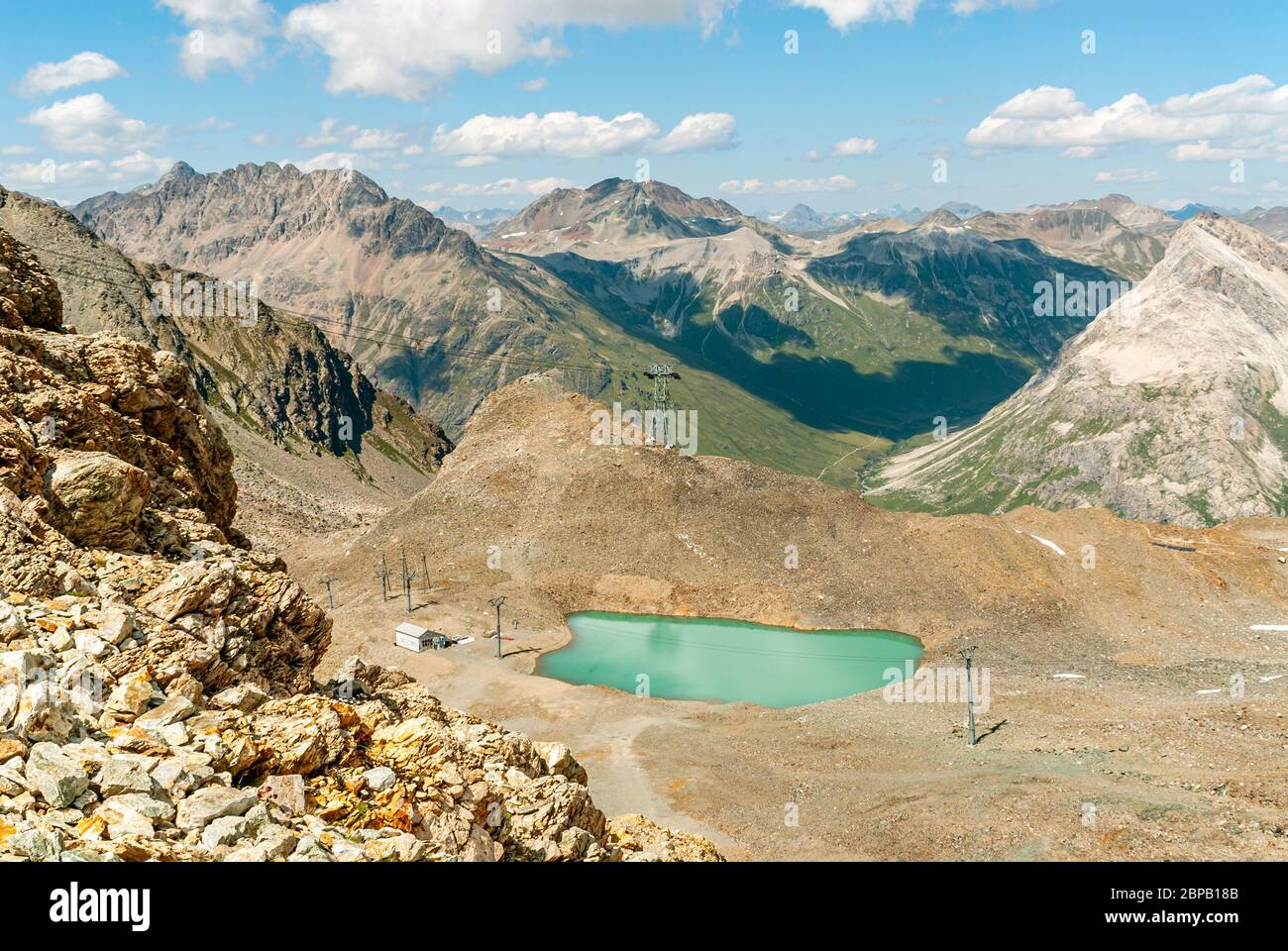 Vista dalla stazione della funivia di Diavalezza, alta Engadin, Svizzera Foto Stock