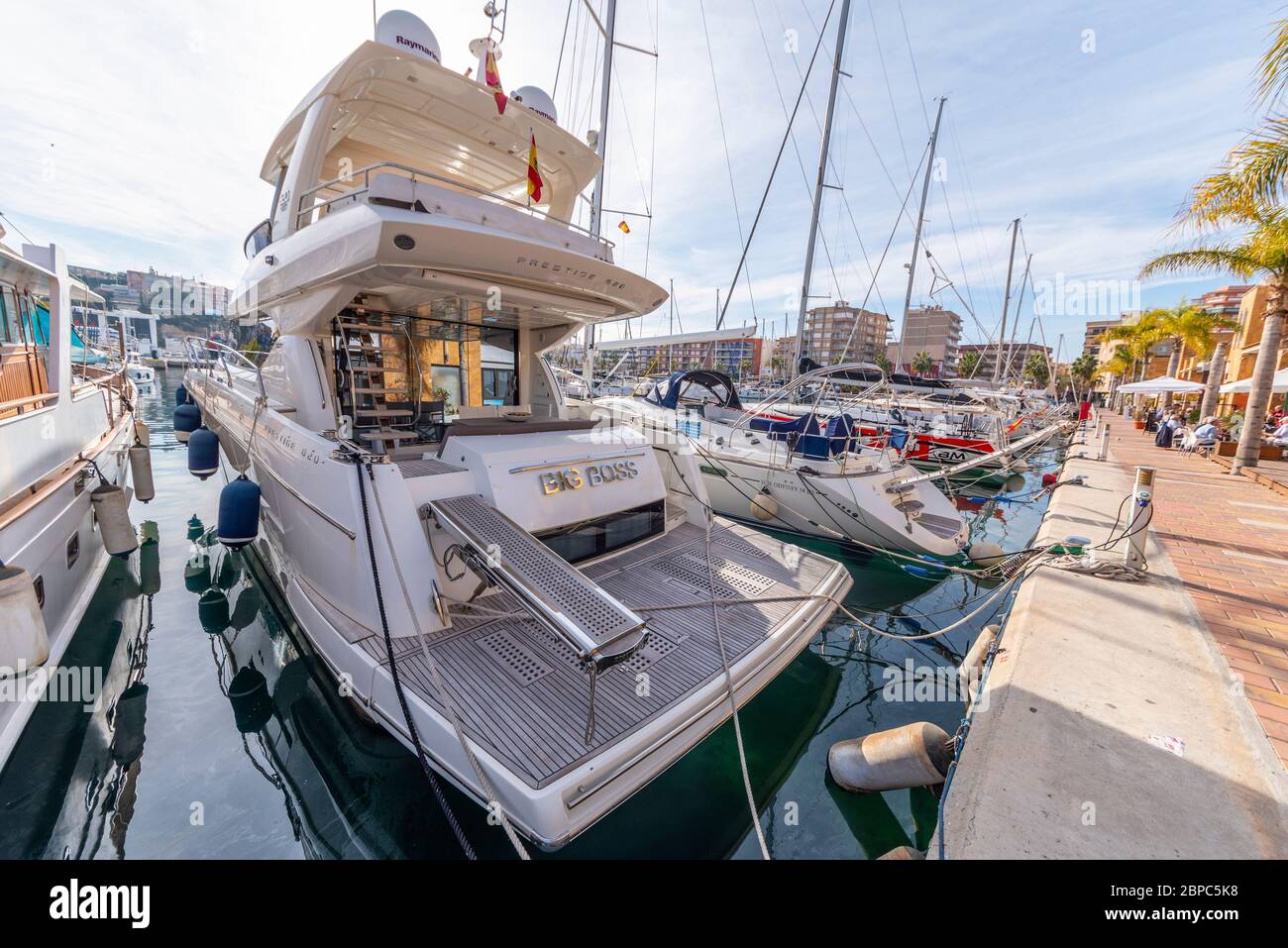 Marina a Puerto de Mazarron, Regione de Murcia, Costa Calida, Spagna. Porto con yacht. Yacht chiamato Big Boss Foto Stock