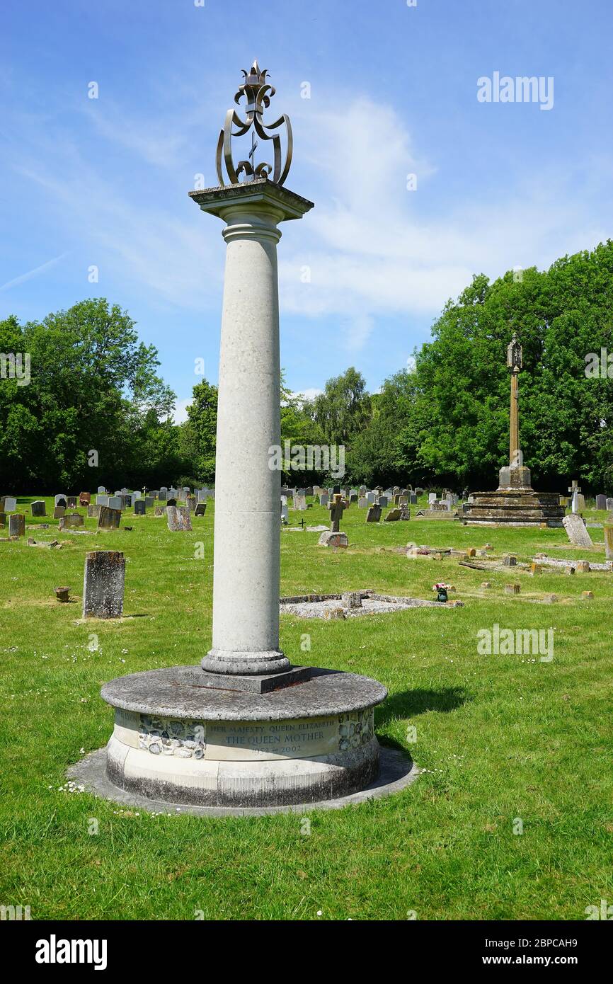 Il Memoriale della Regina Madre nel cortile di San Paolo's Walden Foto Stock