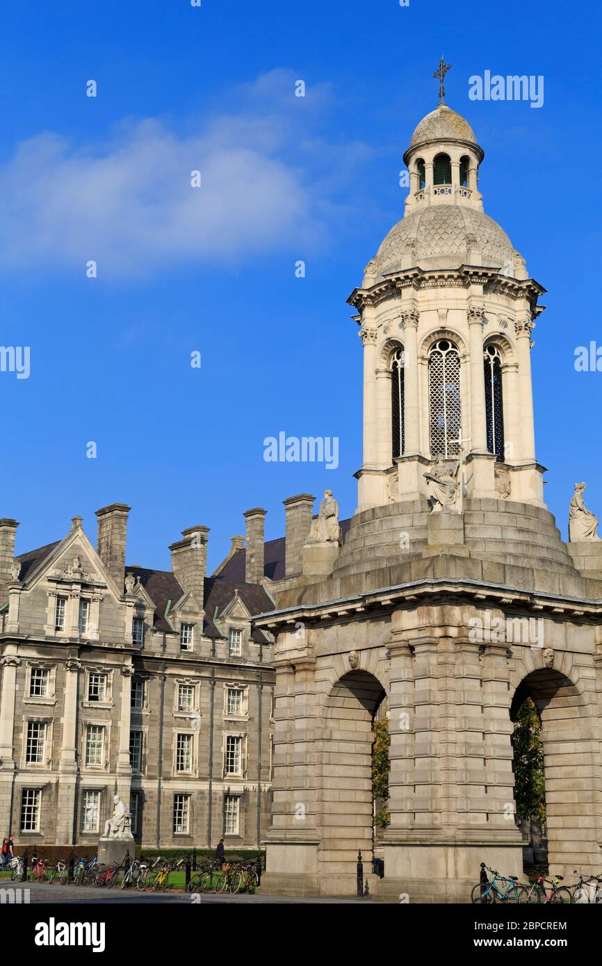 Campanile, Trinity College, Dublin City, County Dublin, Irlanda, Europa Foto Stock