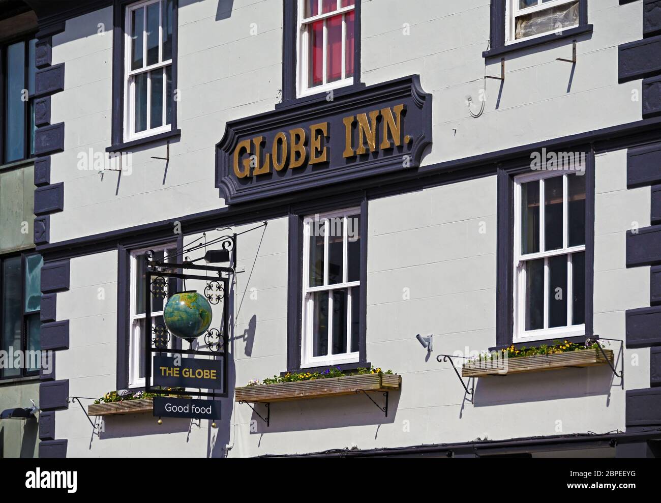 The Globe Inn. Market Place, Kendal, Cumbria, Inghilterra, Regno Unito, Europa. Foto Stock