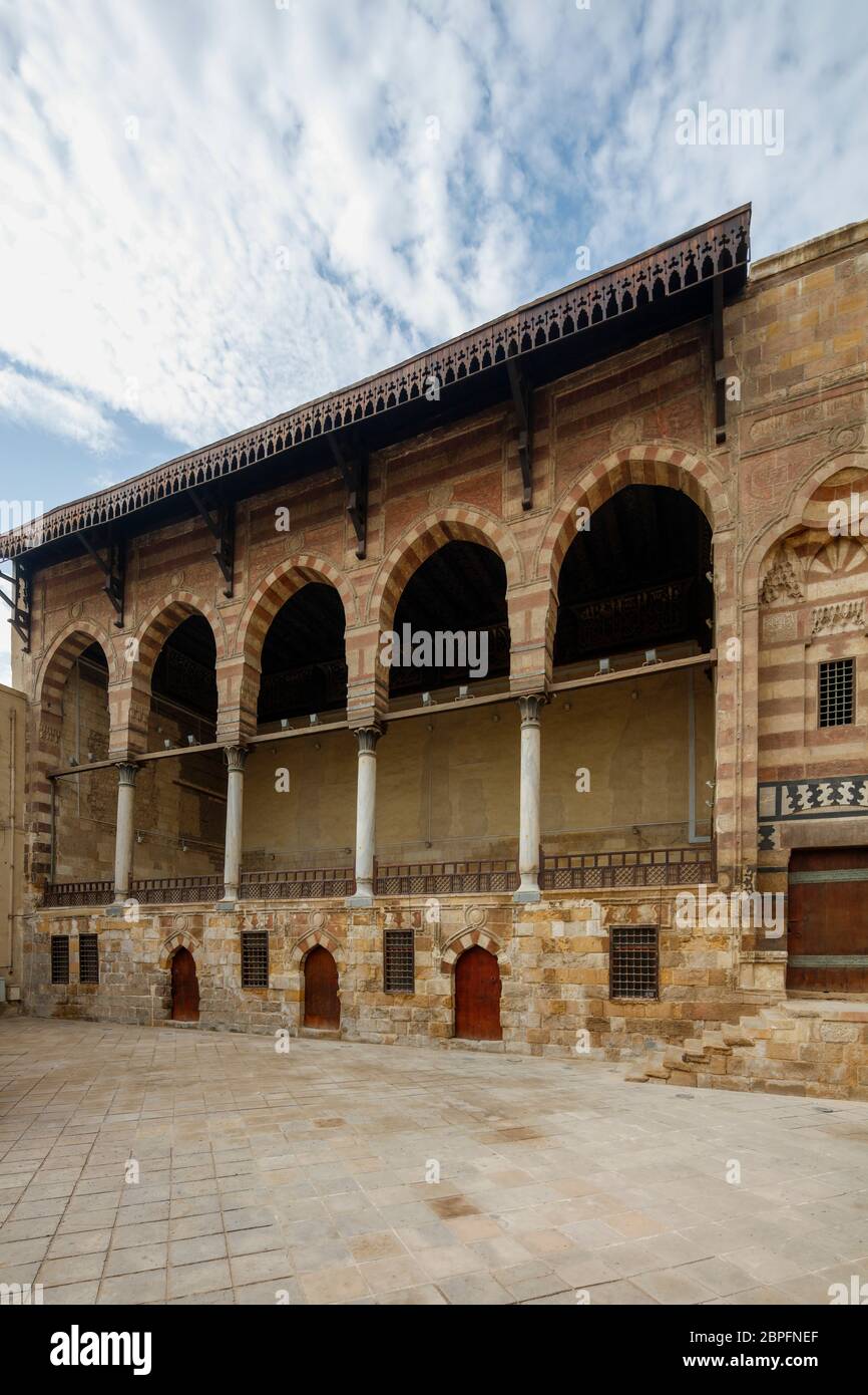 maq'ad o area salotto e sala di ricevimento del palazzo del 15 ° secolo di Mama'i, il Cairo, Egitto Foto Stock