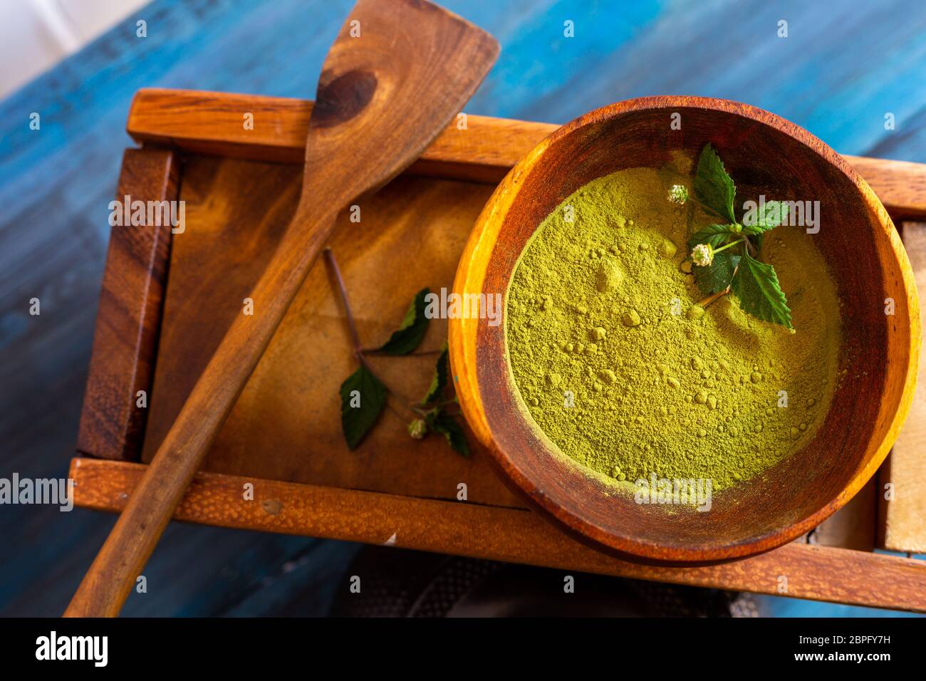 Tè verde matcha e tè in polvere per la salute delle persone Foto Stock