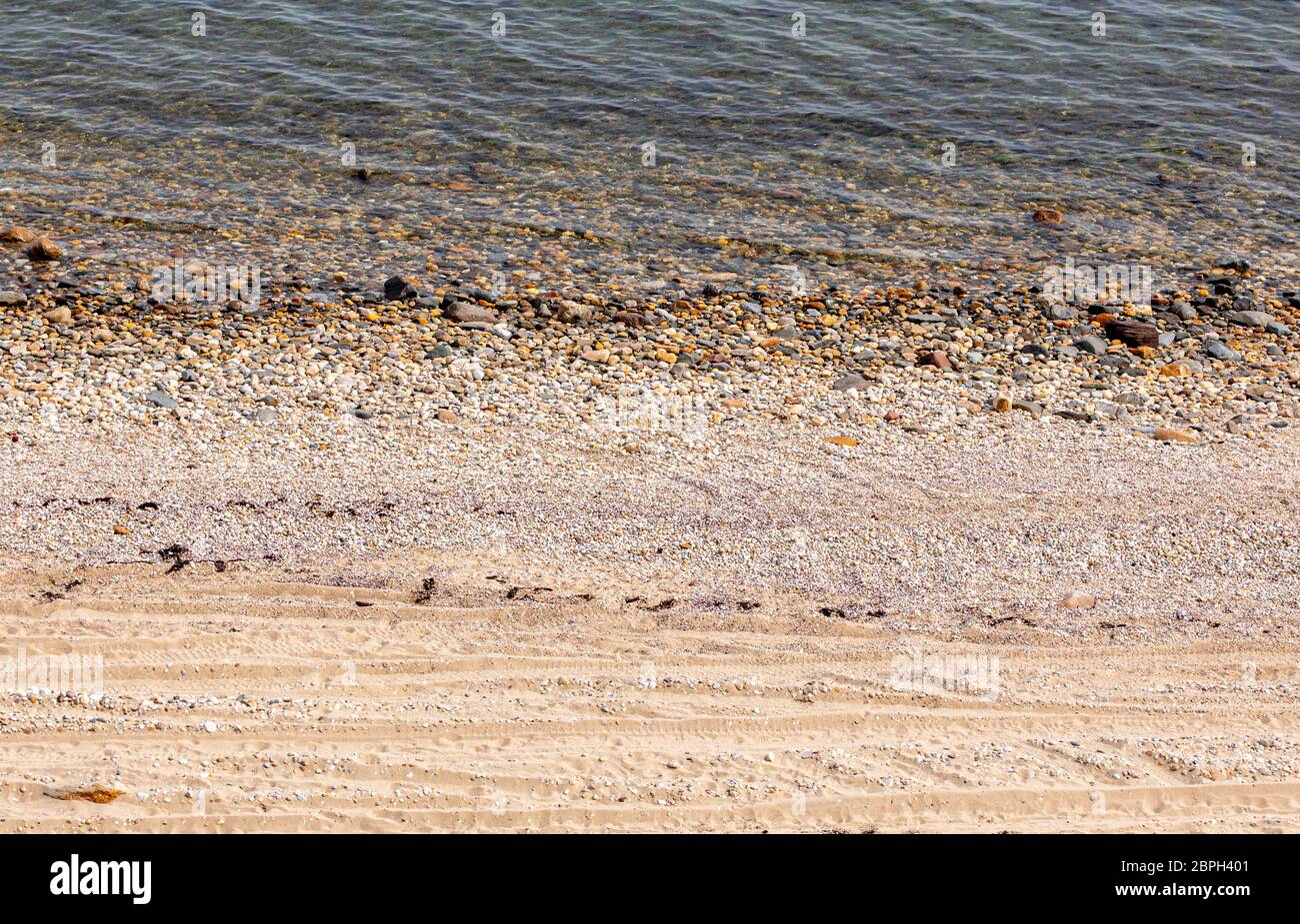Linea costiera rocciosa al Cedar Point County Park a East Hampton, NY Foto Stock