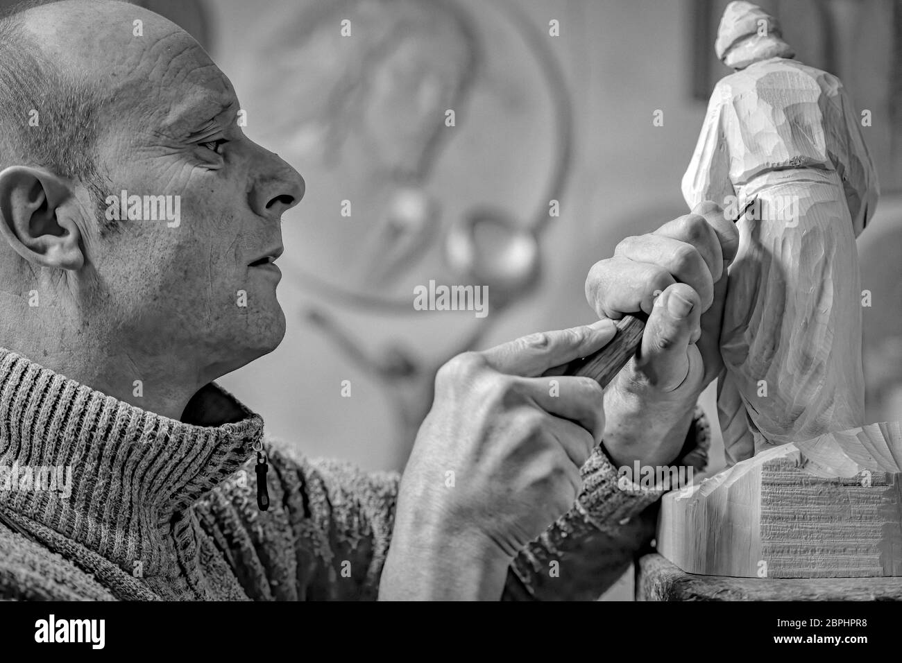 Italia Alto Adige - Dolomiti - Val Gardena - Ortisei - GIUSEPPE STUFLESSER scultura in legno Foto Stock