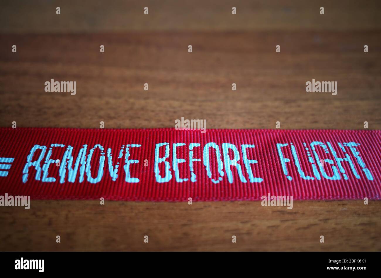 Remove before flight immagini e fotografie stock ad alta risoluzione - Alamy