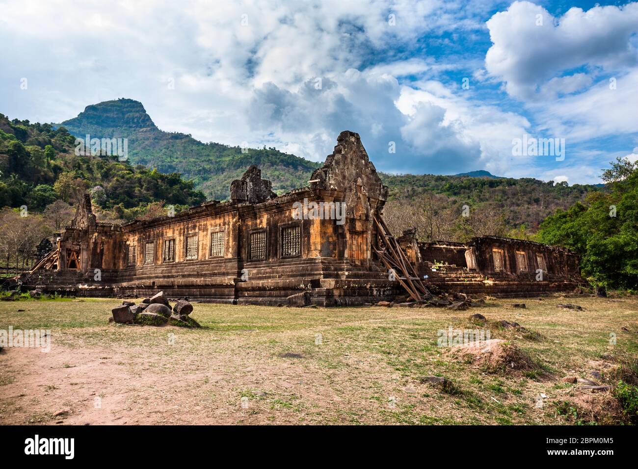 Palazzo Nord della Guerra Phu, una rovina Khmer/pre-Angkhor dell'UNESCO a Pakse, provincia di Champasak, Lao PDR Foto Stock