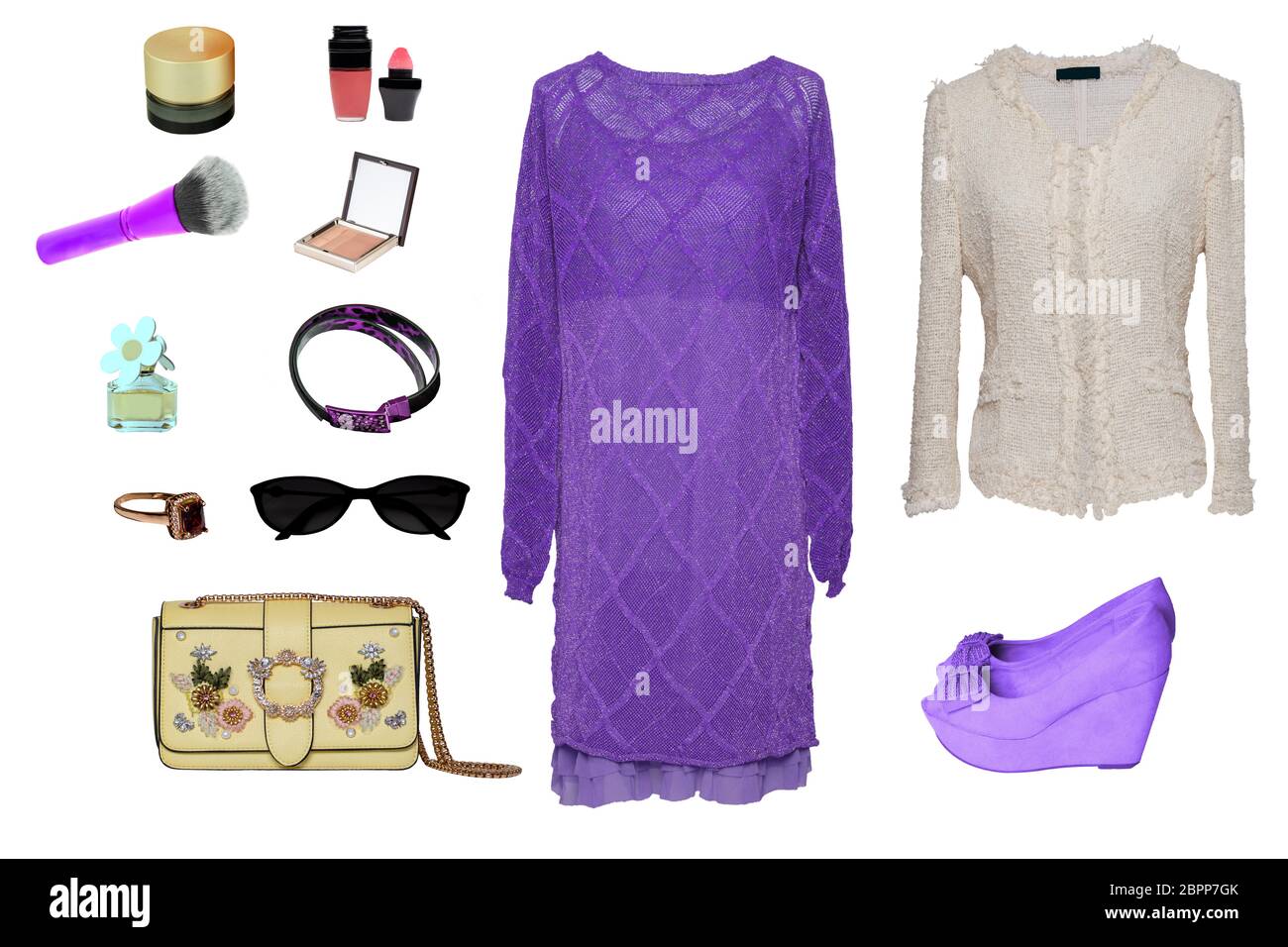 Collage vestiti donna. Set di blusa, abiti, scarpe, borsa e accessori  eleganti e alla moda da donna isolati su sfondo bianco. Ultime novità moda  tr Foto stock - Alamy