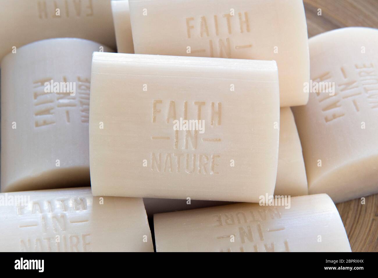 Faith in Nature fatto a mano veganSoap Foto Stock