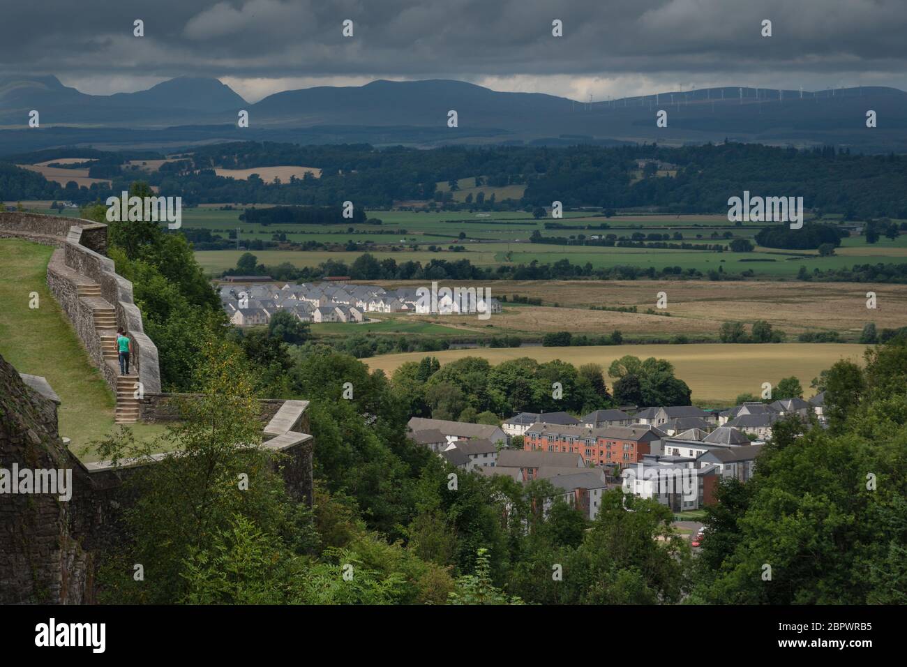 Vista dal castello di Stirling sulla città di Stirling sotto Foto Stock