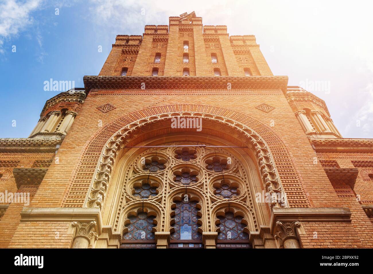 Facciata della residenza dei metropoliti Bukoviniani e Dalmazia a Chernivtsi. Università Nazionale di Chernivtsi, Ucraina. Foto Stock