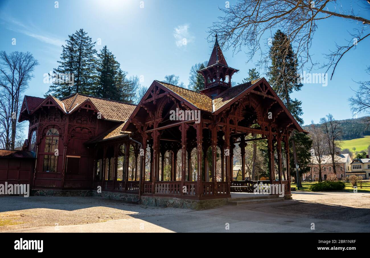 Padiglione musicale nel Parco reale di Reichenau, un centro benessere e culturale della bassa Austria Foto Stock