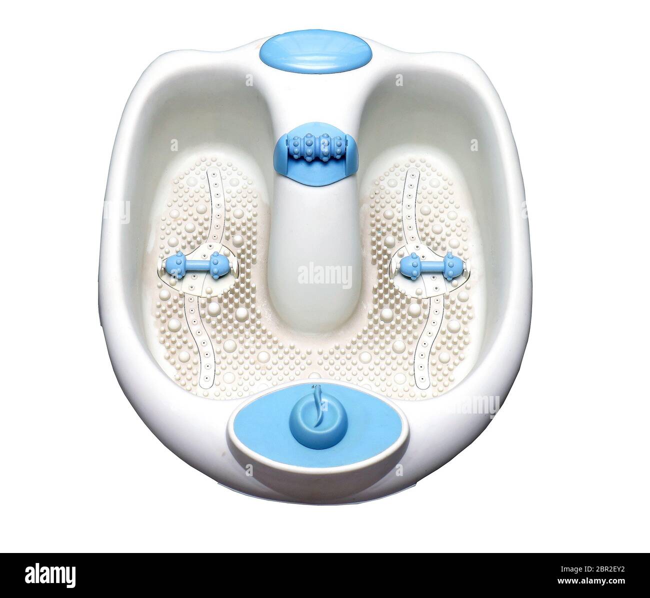 Pedicure elettriche vasca da bagno con piedini di plastica vuota isolata su sfondo bianco Foto Stock