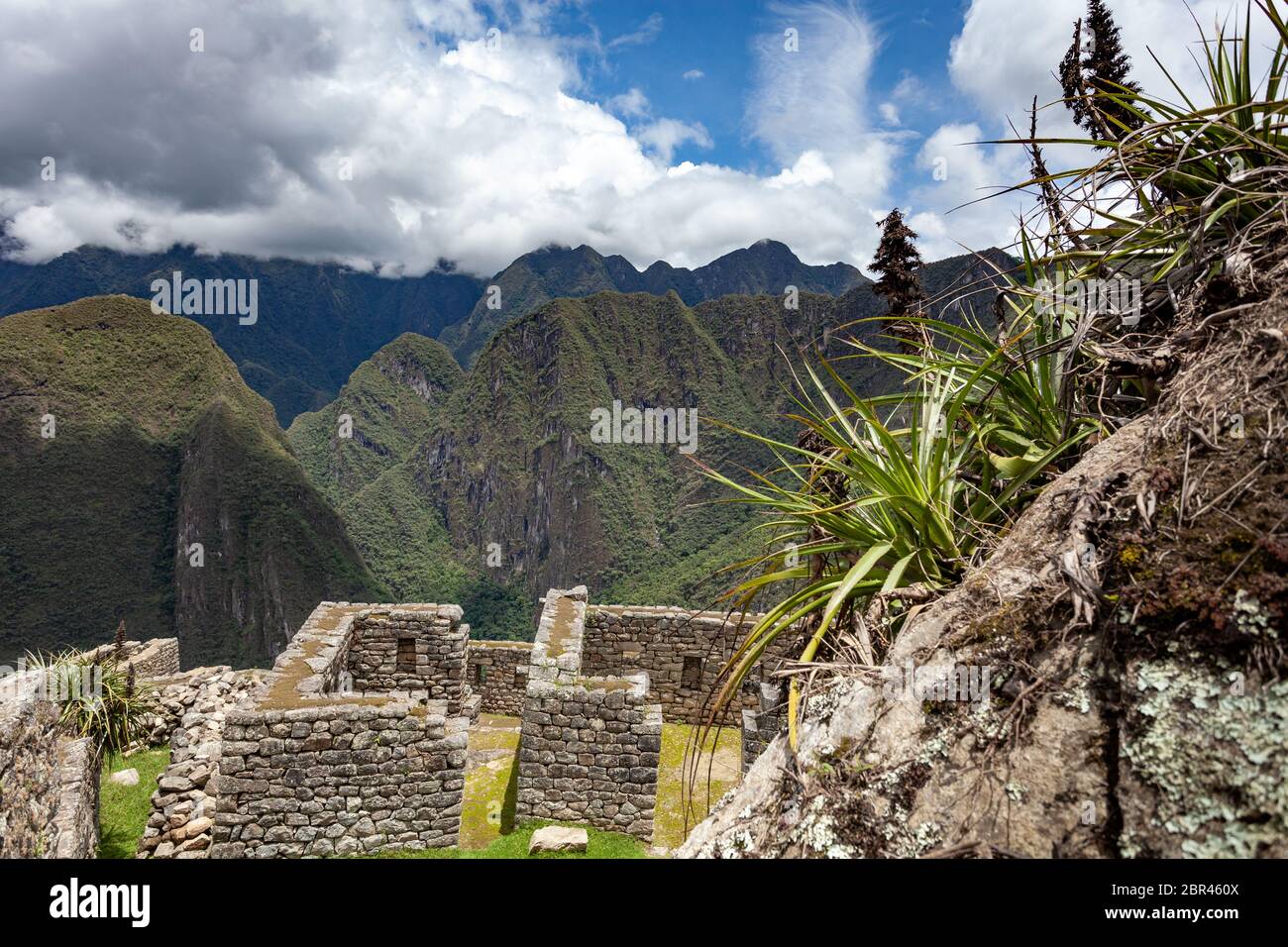 I resti della struttura della città di Machu Picchu, Perù Foto Stock