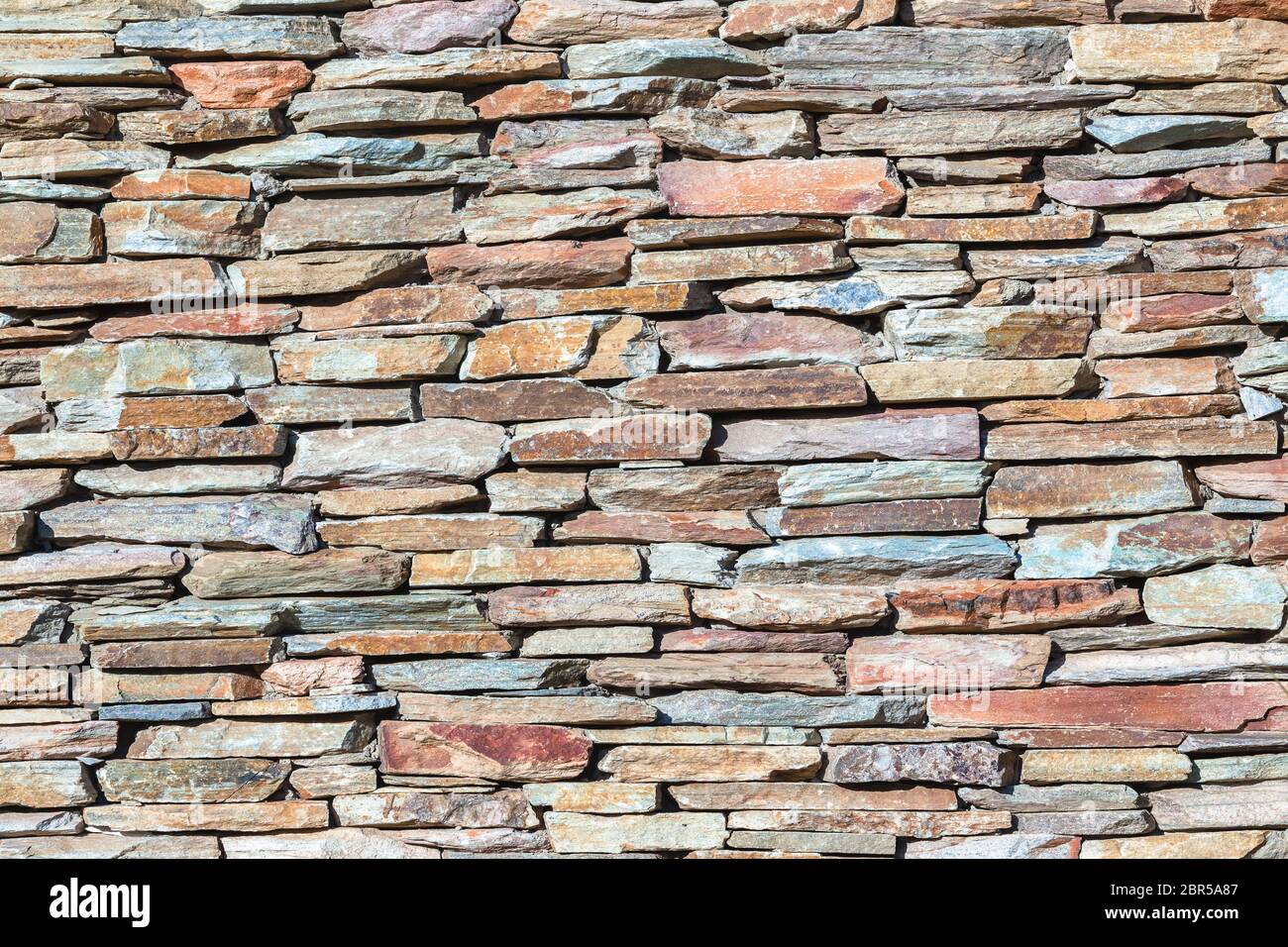 Ardesia pietra parete closeup texture sfondo dettaglio. Foto Stock