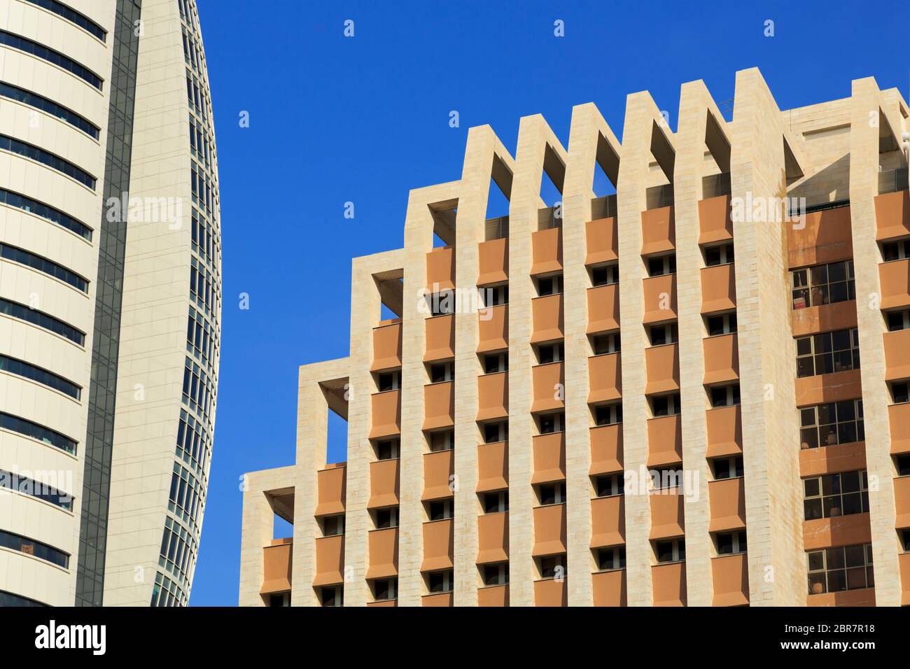 La torre di Vela & Yitzhak Rabin Government Complex, porto di Haifa, Israele Foto Stock