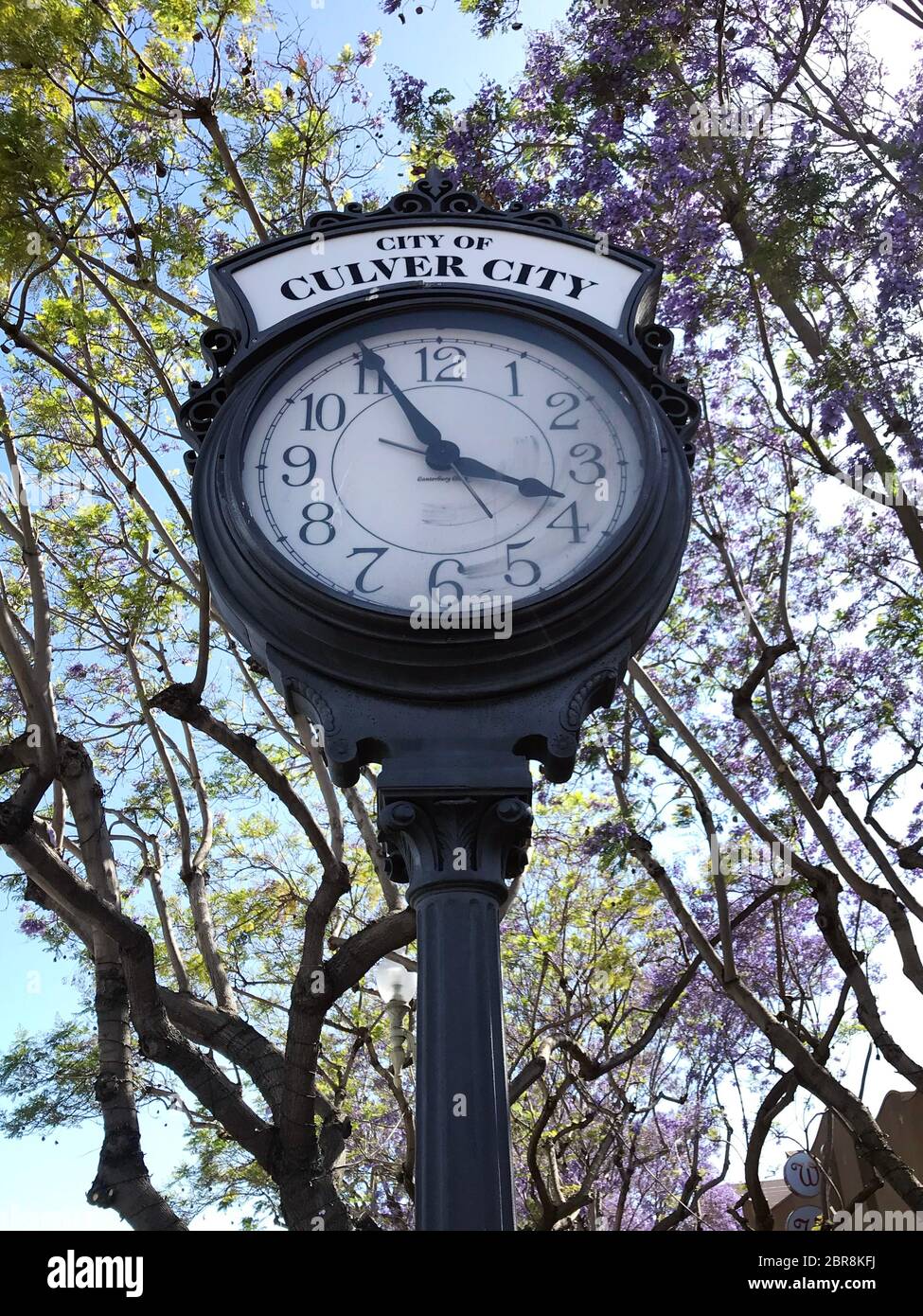 Orologio storico nel centro di Culver City, California Foto Stock