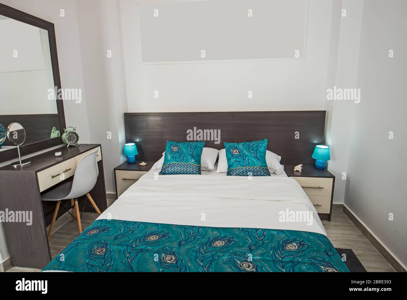 Interior design decor e arredamento di lusso show home camera da letto matrimoniale con mobili Foto Stock