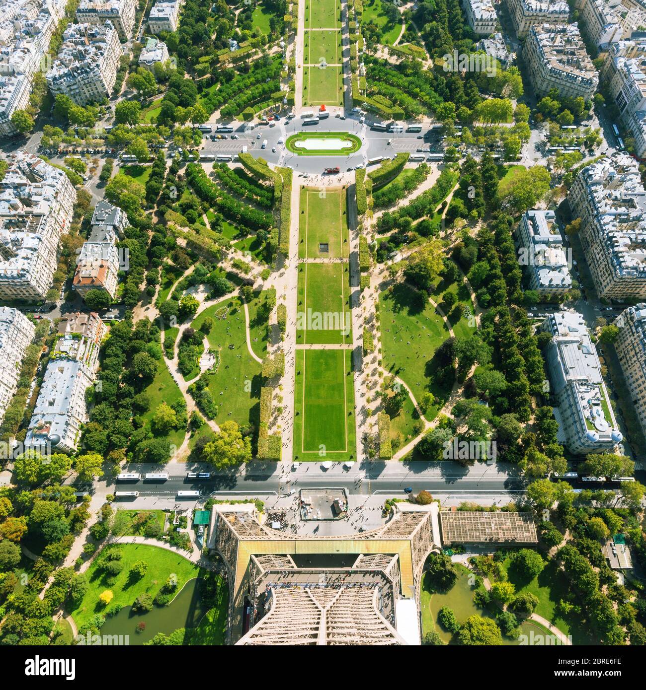 Il Champ de Mars. Vista dalla Torre Eiffel, Parigi, Francia Foto Stock