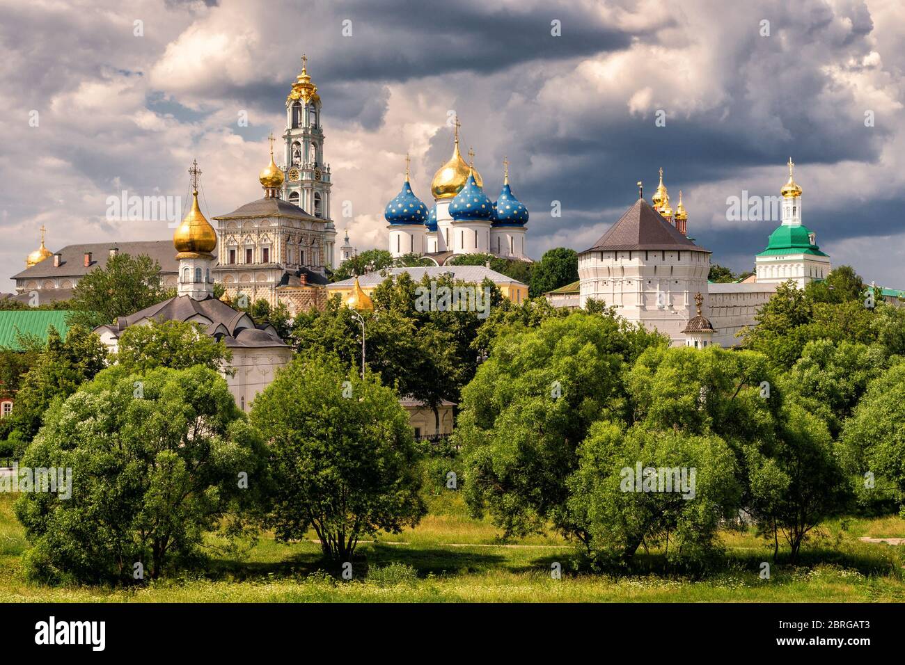 Il grande monastero della Trinità (la Trinità Lavra) a Sergiyev Posad vicino Mosca (anello d'oro della Russia) Foto Stock