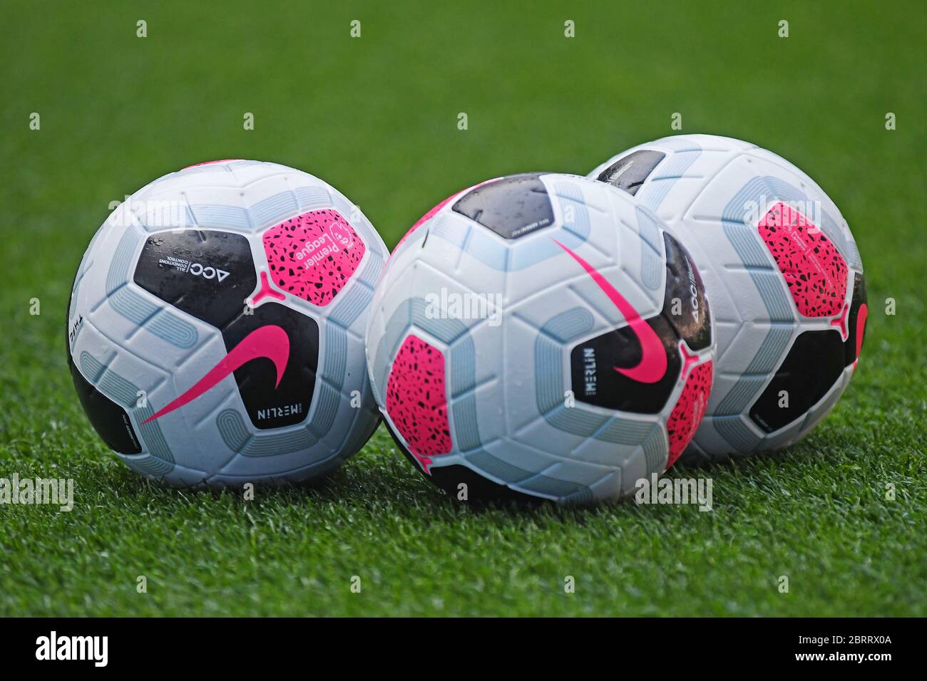 LONDRA, INGHILTERRA - 25 AGOSTO 2019: Le palline ufficiali della Premier League sono raffigurate in vista della partita della Premier League 2019/20 tra il Tottenham Hotspur FC e il Newcastle United FC al Tottenham Hotspur Stadium. Foto Stock