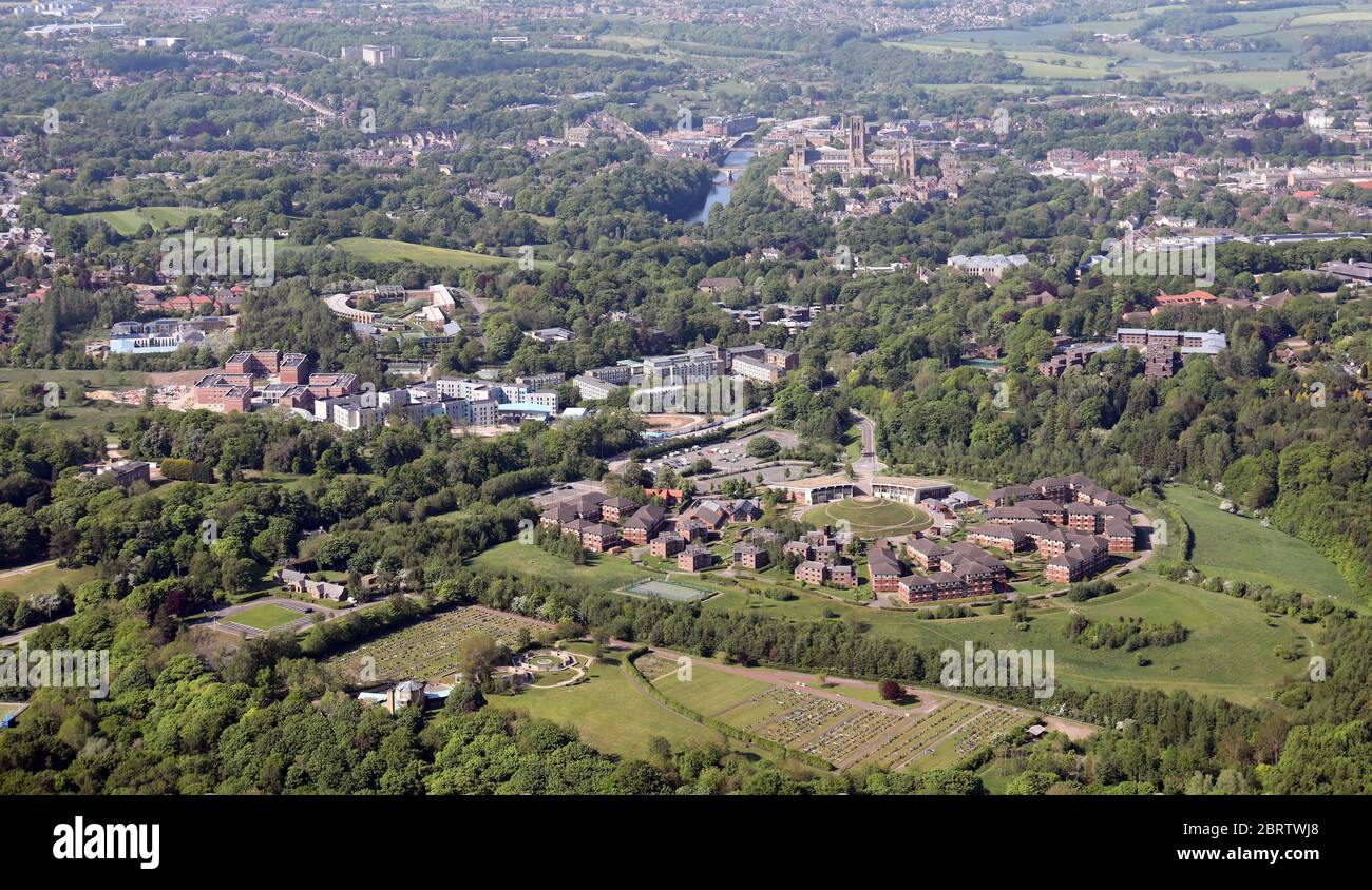 Vista aerea del Josephine Butler College, della Durham University e del Durham Park & Ride Howlands con la città di Durham sullo sfondo Foto Stock