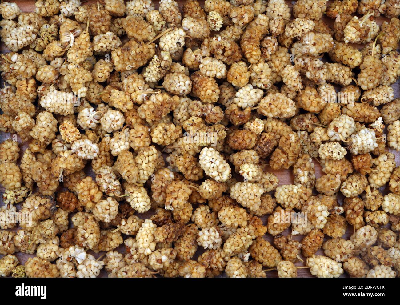 Gelso secco organico. Per texture o sfondo. Foto Stock