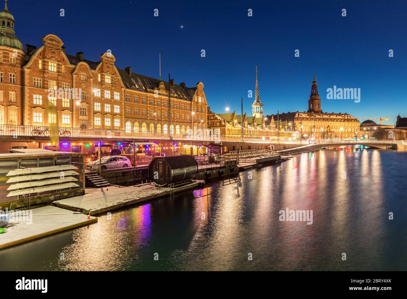 Paesaggio urbano di Copenaghen al crepuscolo notte Danimarca Foto Stock