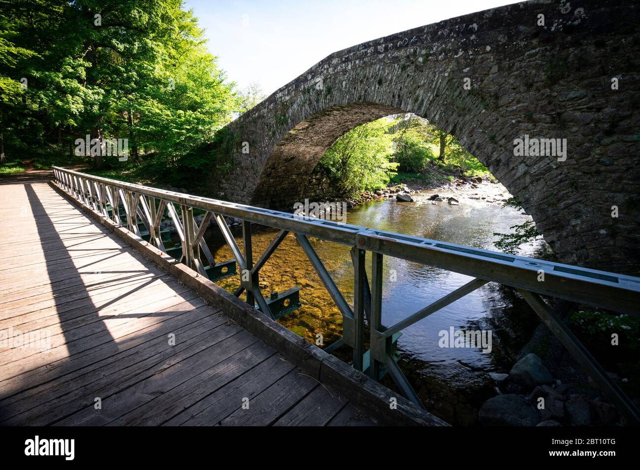 Ponti sul fiume Lowther a Askham, Cumbria Foto Stock Ponti sul fiume Lowther a Askham, Cumbria Foto Stock